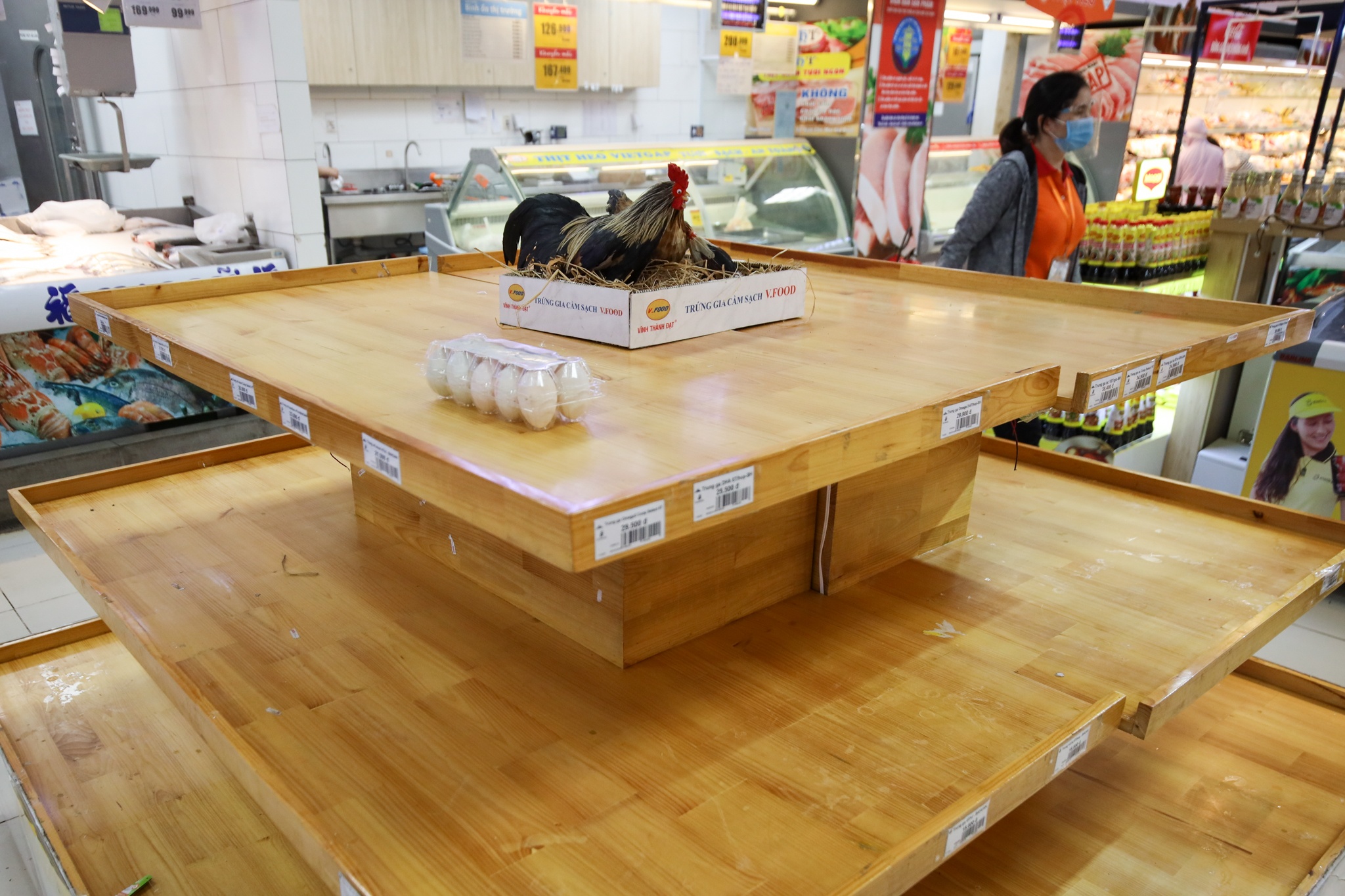 duong day nong phan anh tang gia anh 1