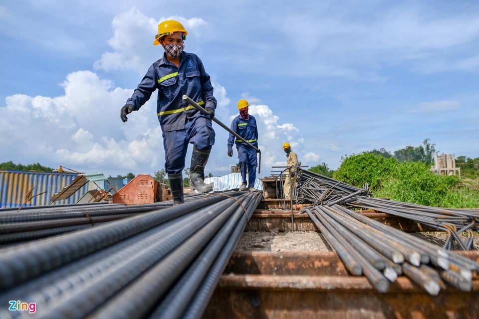 doanh nghiep kho tru noi 3 tai cho anh 1