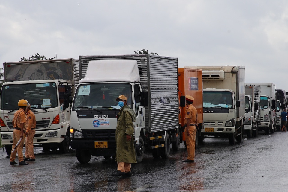 dung trung chuyen hang hoa Can Tho anh 1
