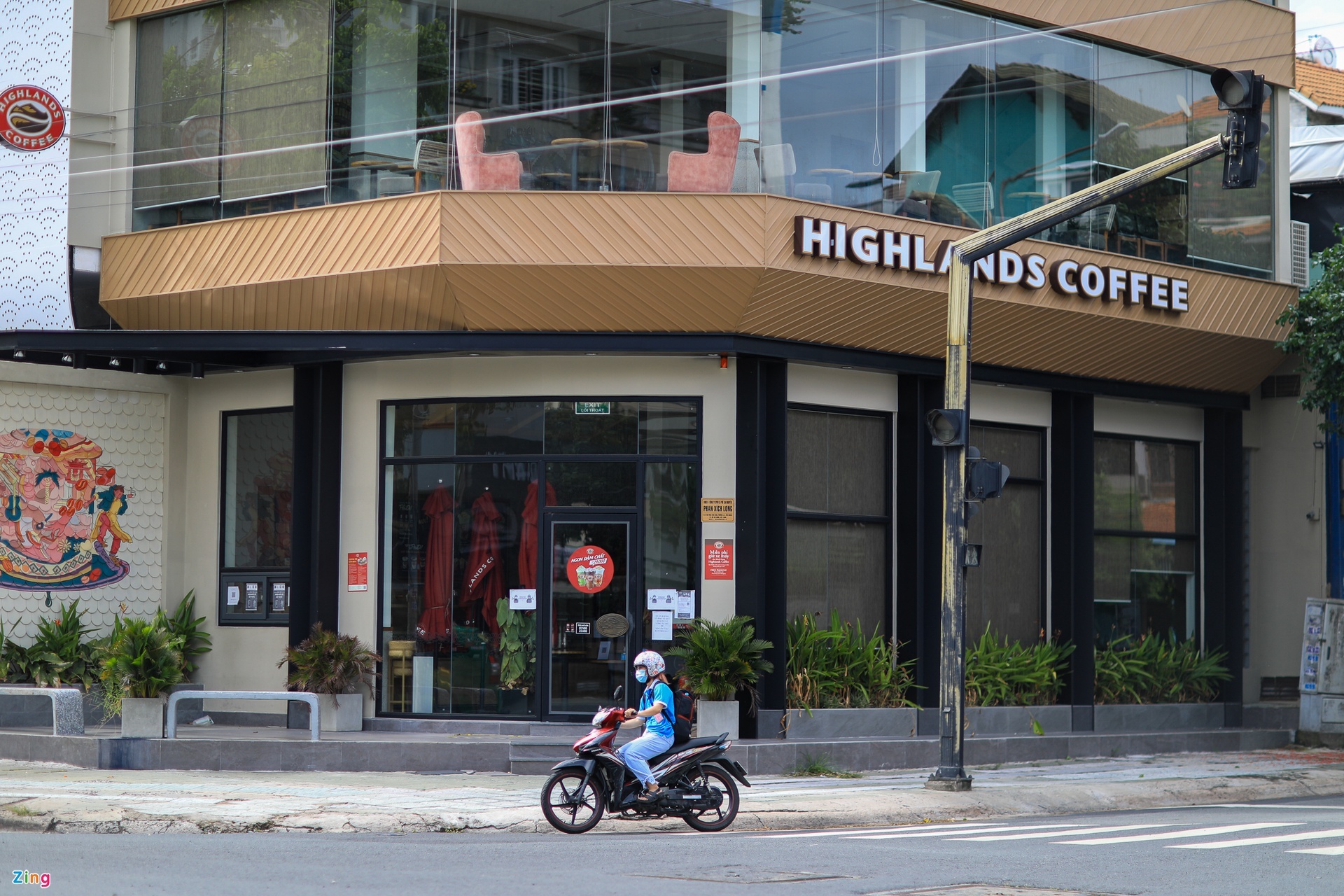 doanh nghiep san xuat tu 15/9 anh 1