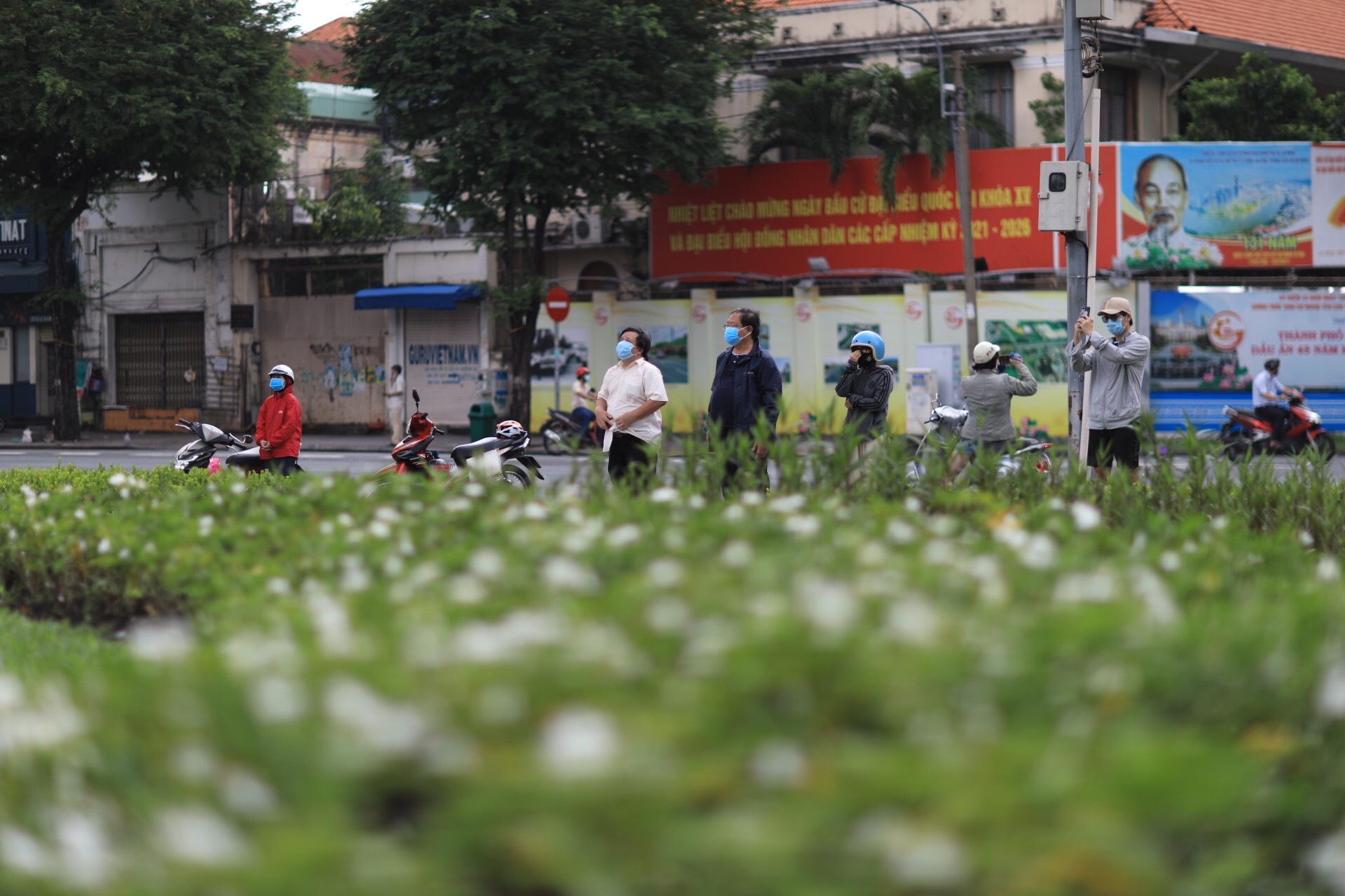 mua cafe,  tra sua anh 1