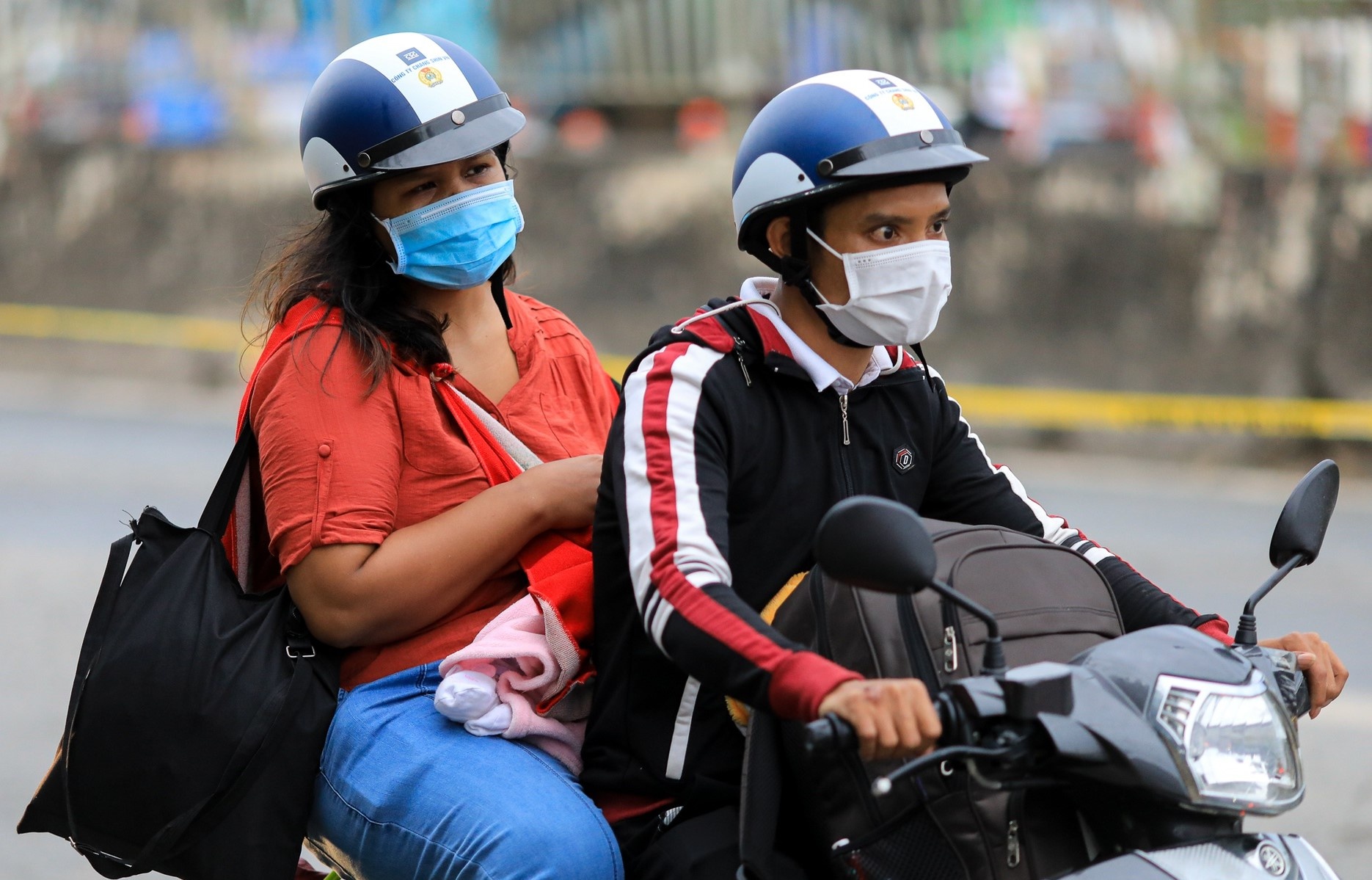 Khi nao thi truong lao dong moi tro lai binh thuong? hinh anh