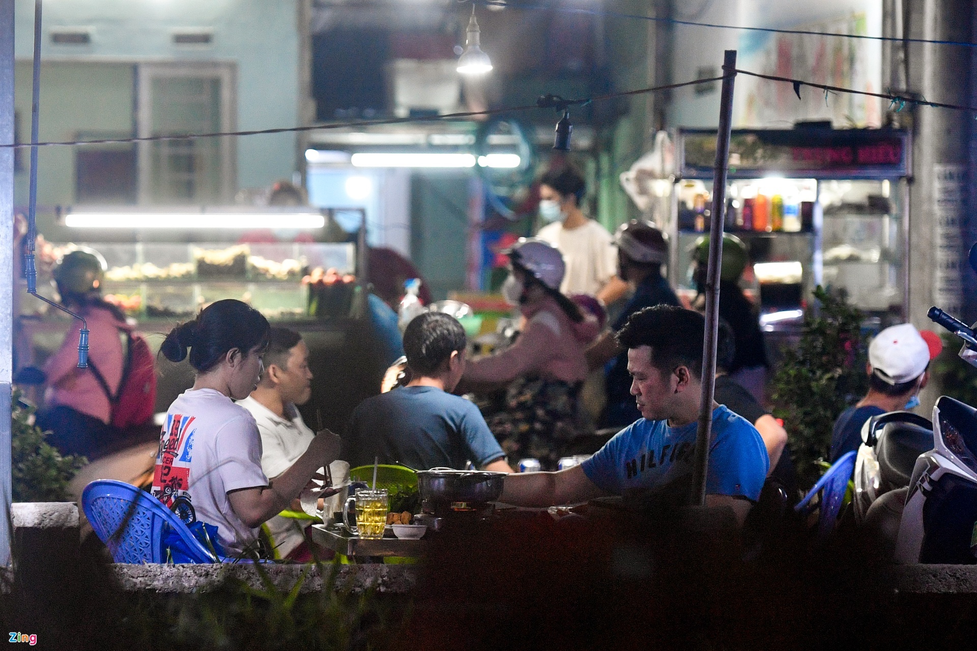 chu hang quan lo mat khach khi khong duoc ban ruou bia anh 1