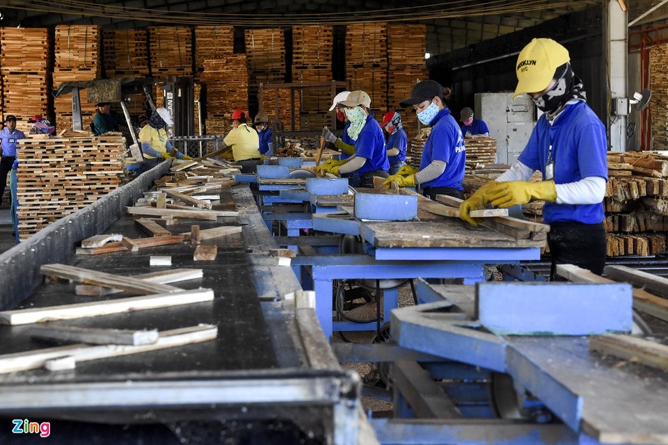 nhieu mat hang tang gia soc anh 4