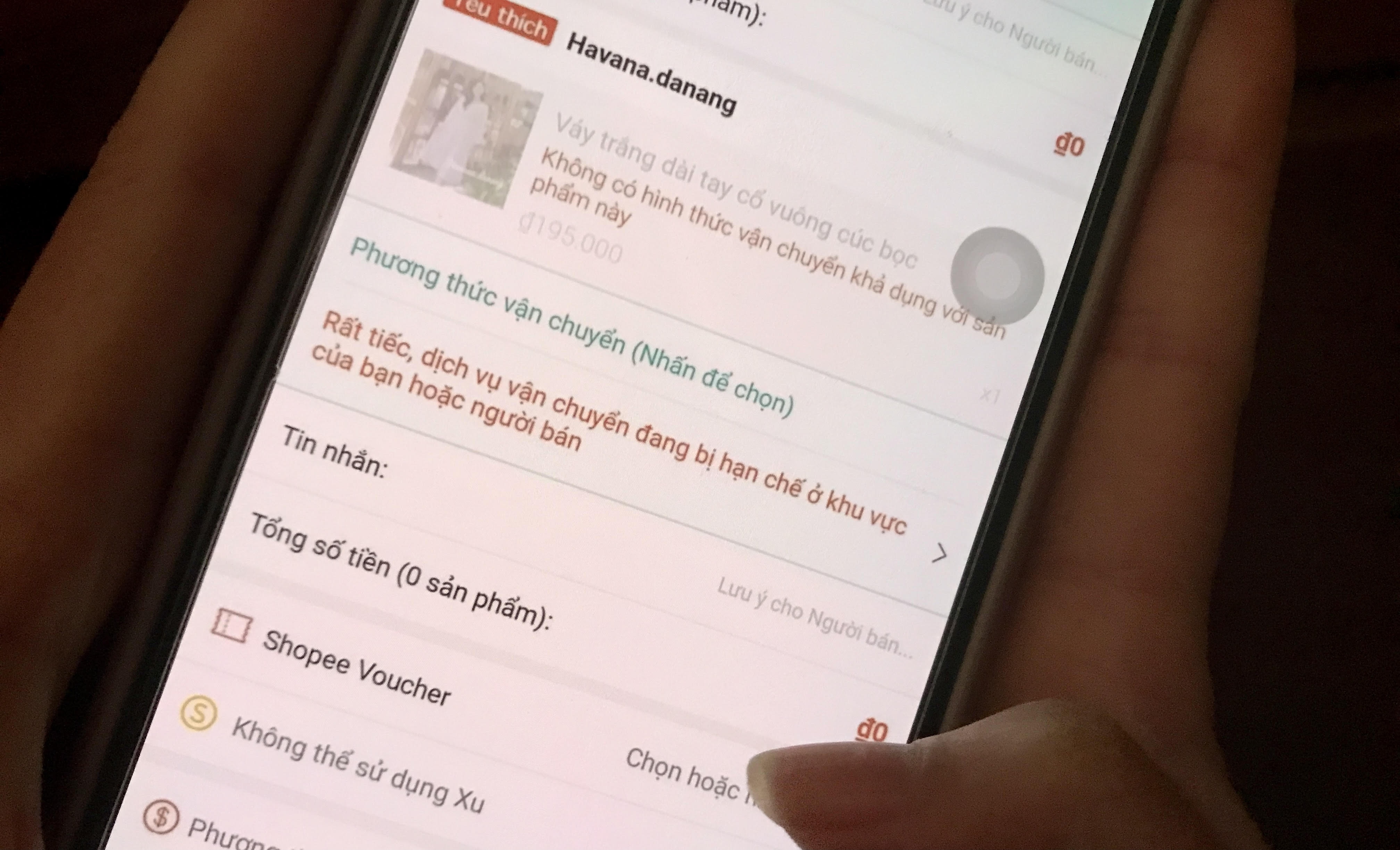 Thuc dem san sale, hang loat nguoi dung gap loi hinh anh