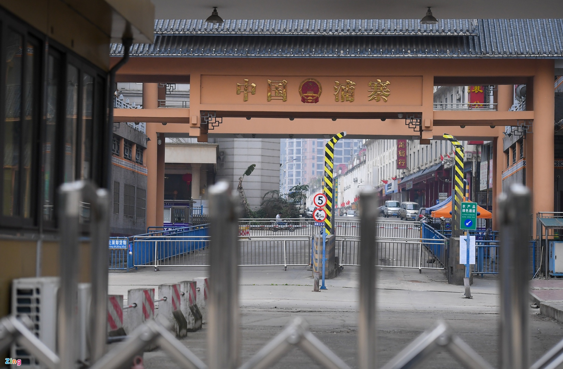 lang son giao nhan hang hoa khong tiep xuc anh 1