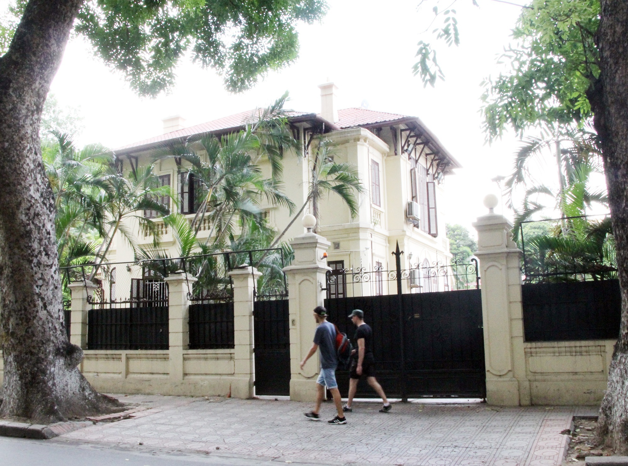 ha noi ban 600 biet thu anh 1