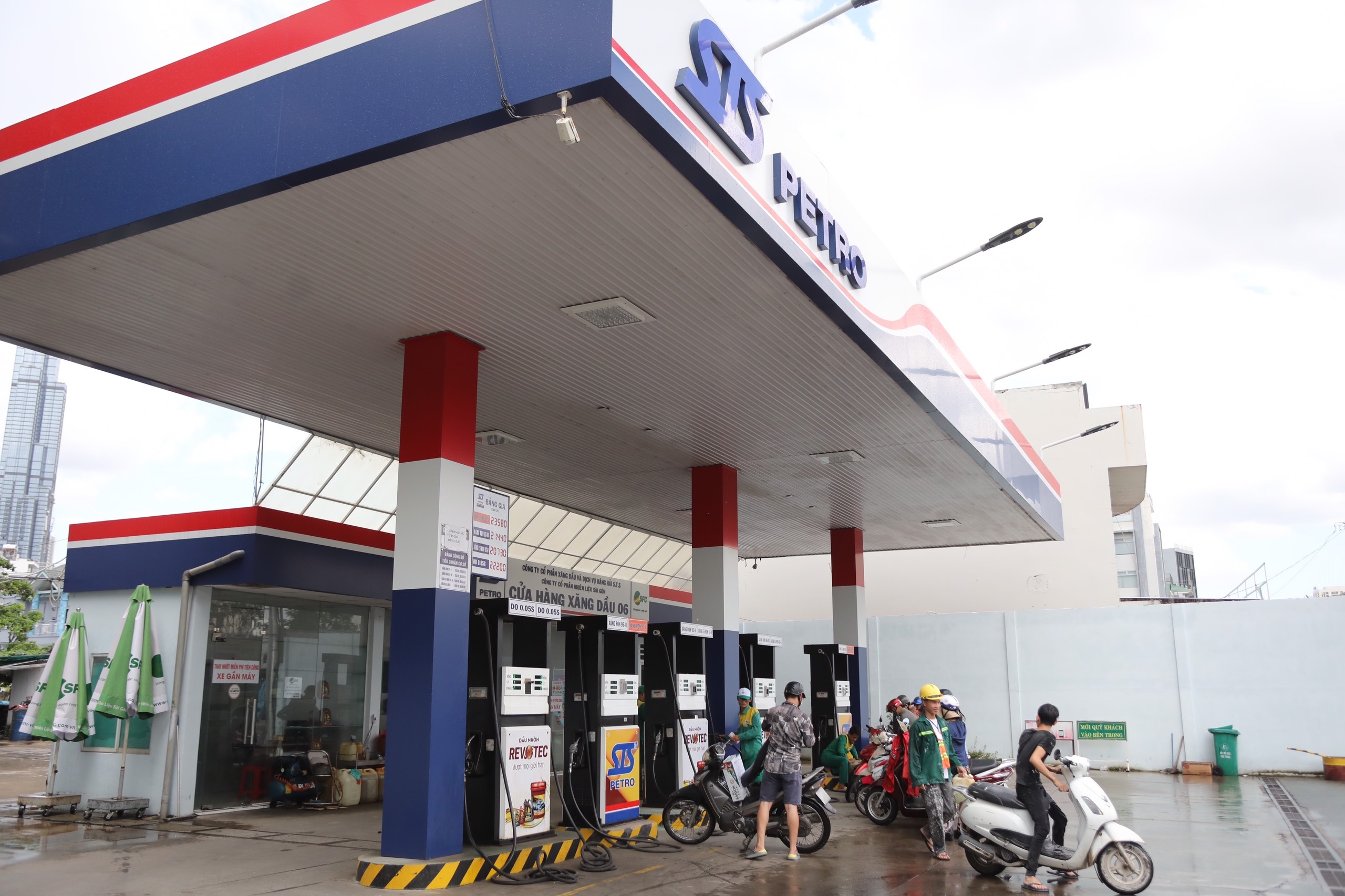 kinh doanh xang dau anh 1