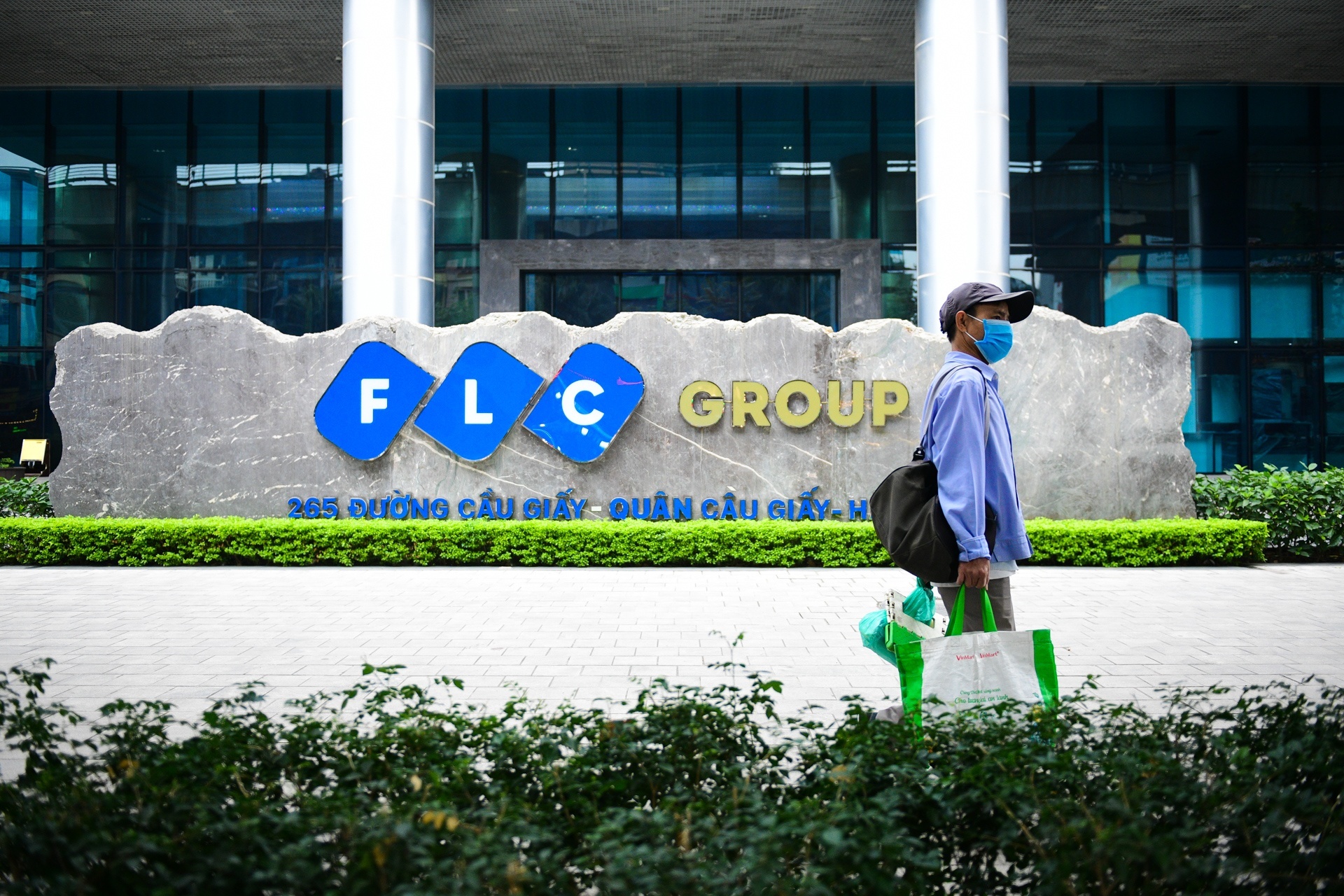 FLC sap ban tru so o 265 Cau Giay voi gia 2.000 ty dong hinh anh