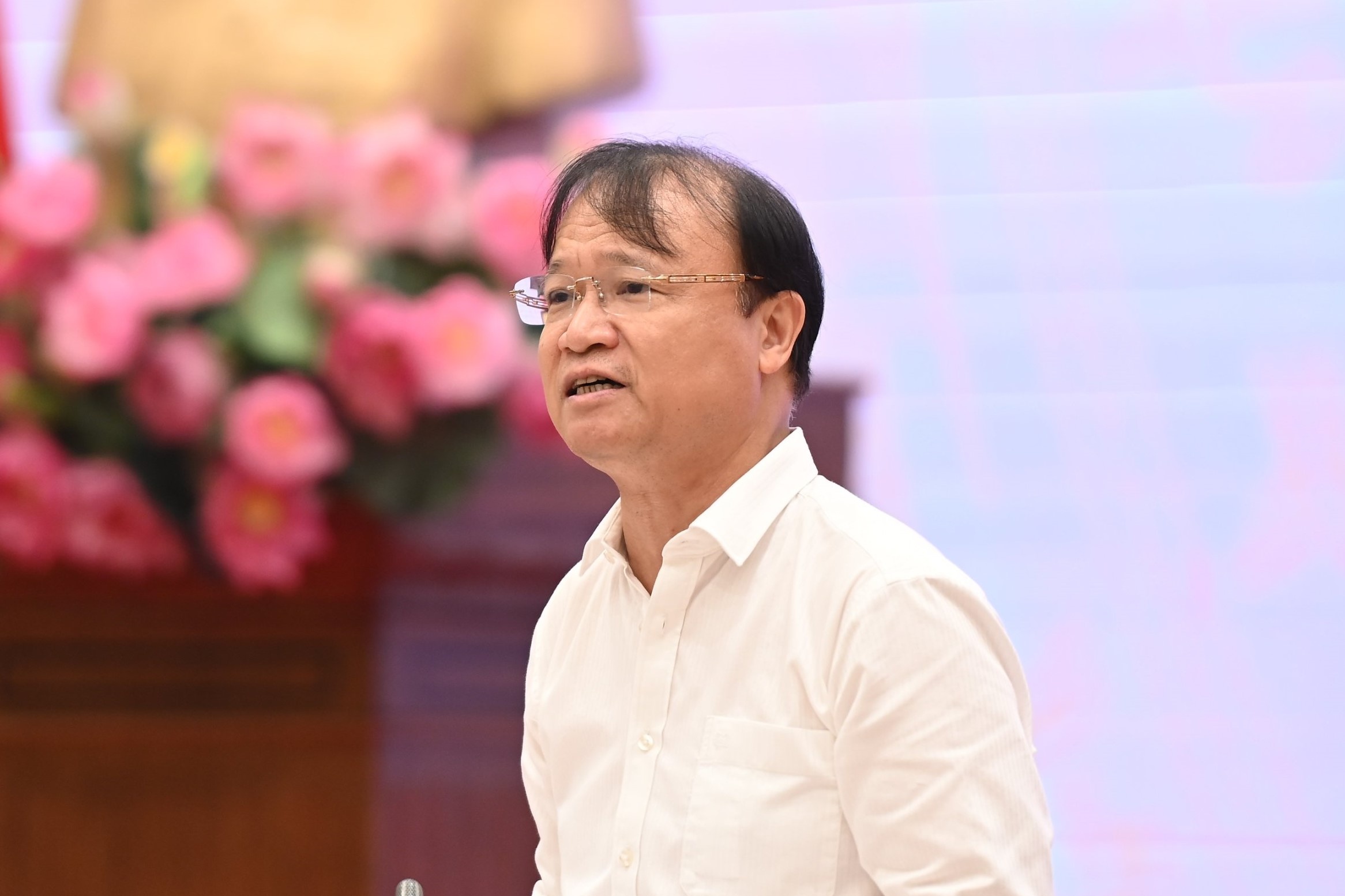 Bo Cong Thuong xem xet de xuat tang gia dien cua EVN hinh anh