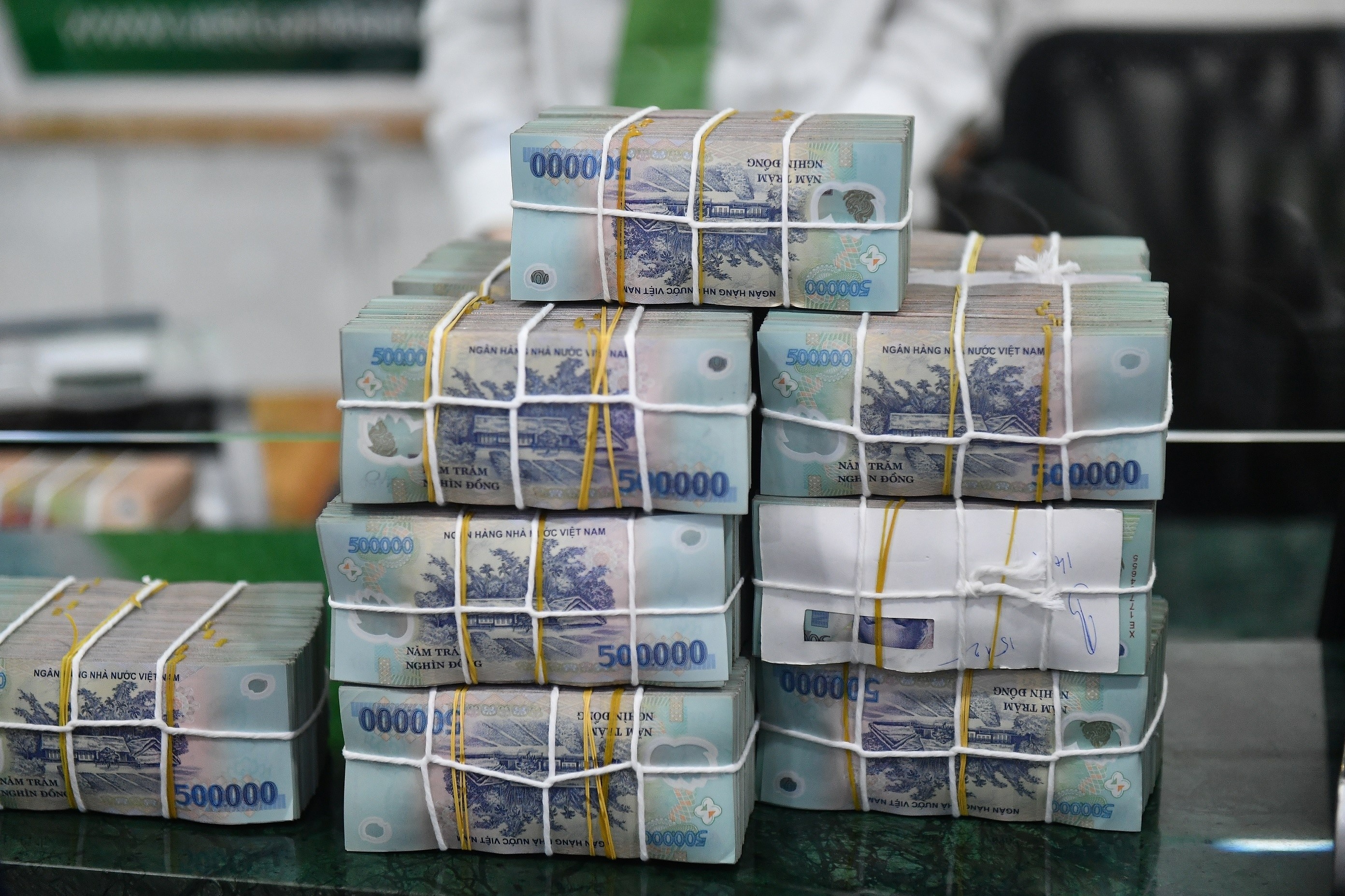 Kho bac Nha nuoc dang gui 900.000 ty dong tai ngan hang hinh anh