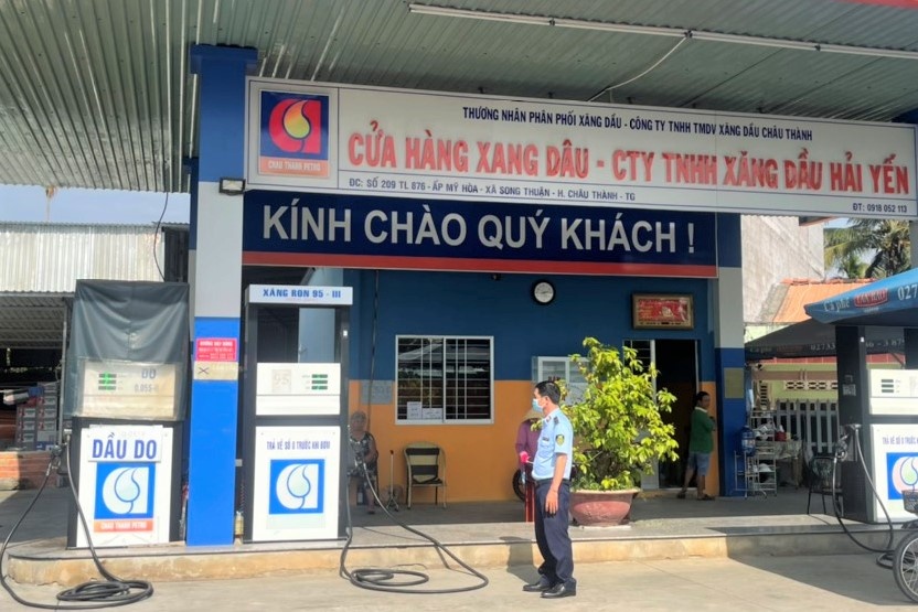 xu phat xang dau anh 1