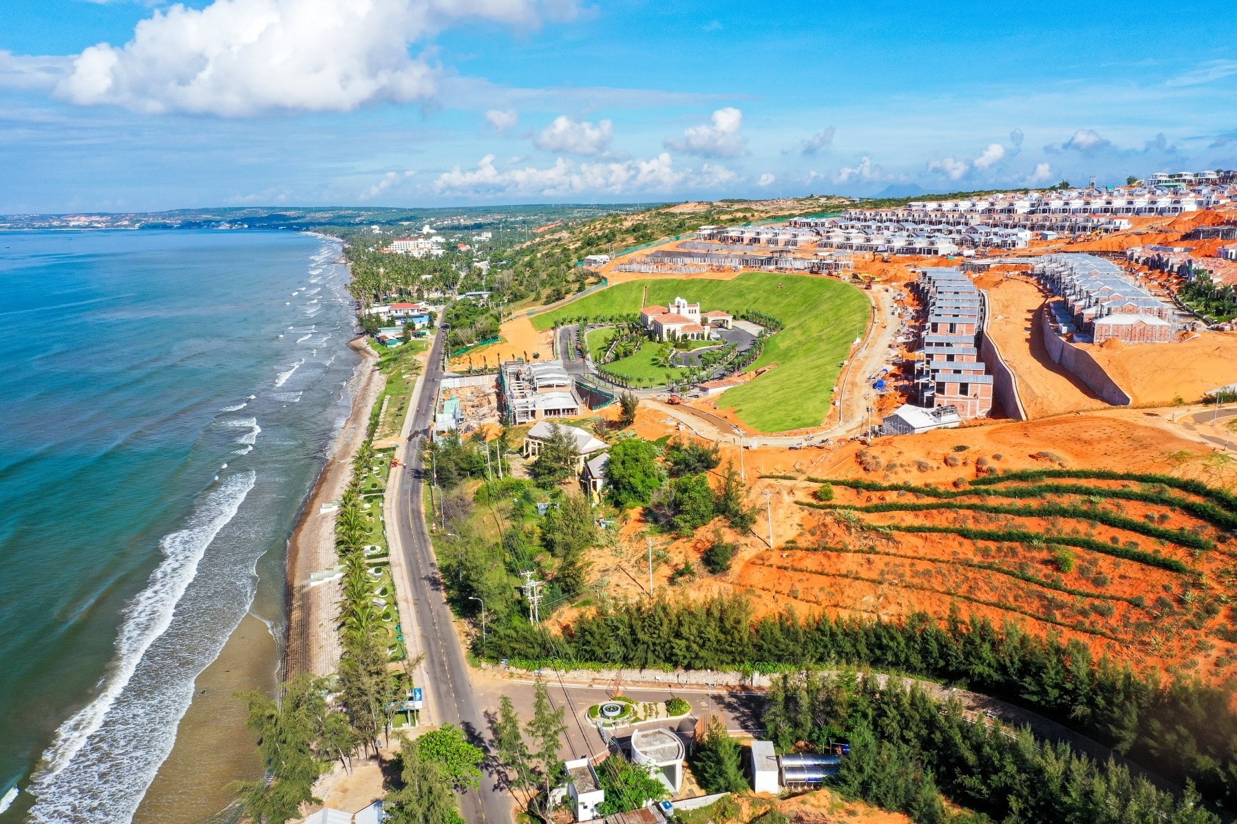 Novaland xin cham thanh toan 2 lo trai phieu hon 1.000 ty hinh anh