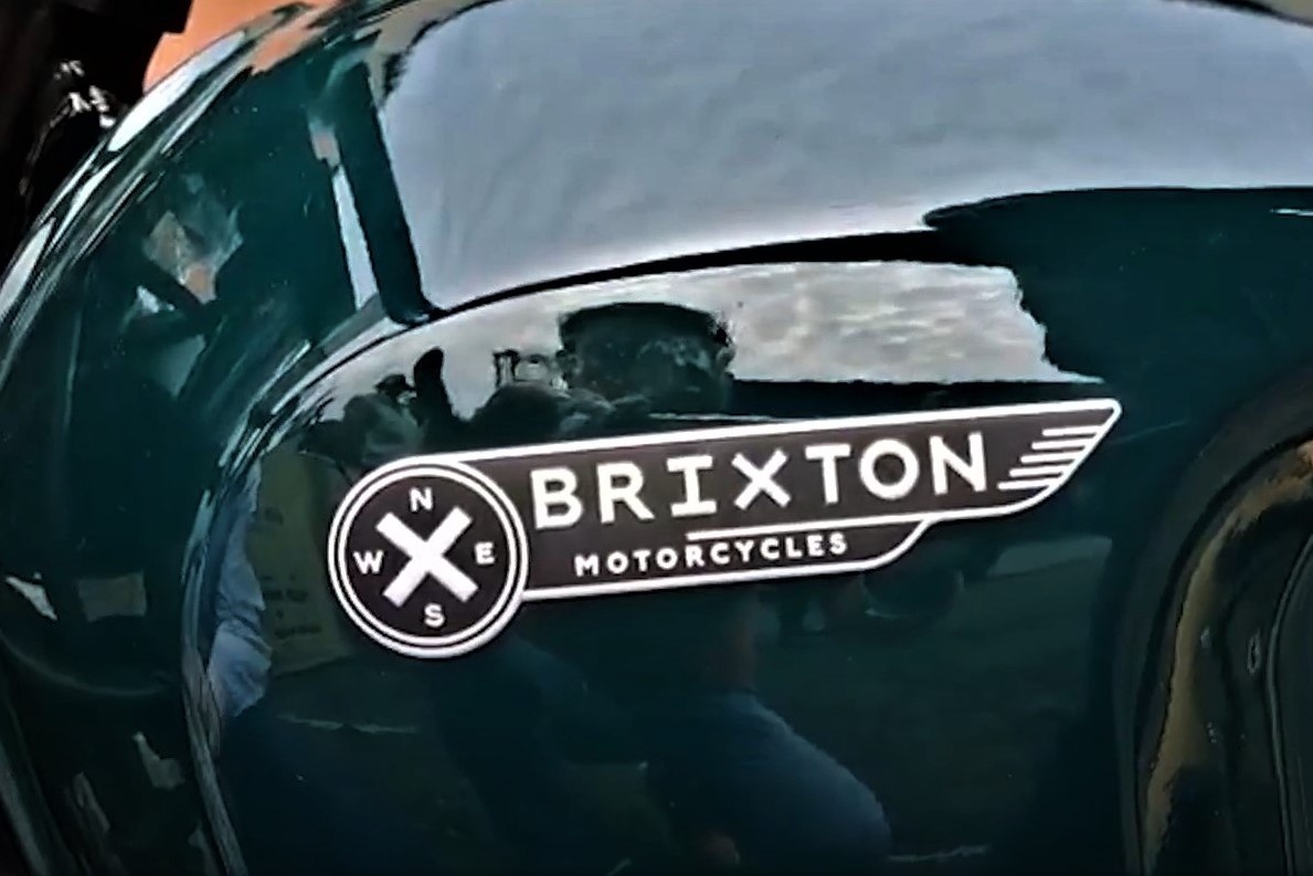 Phat hien lo moto hieu Brixton 'vo chu' tri gia 3 ty dong hinh anh