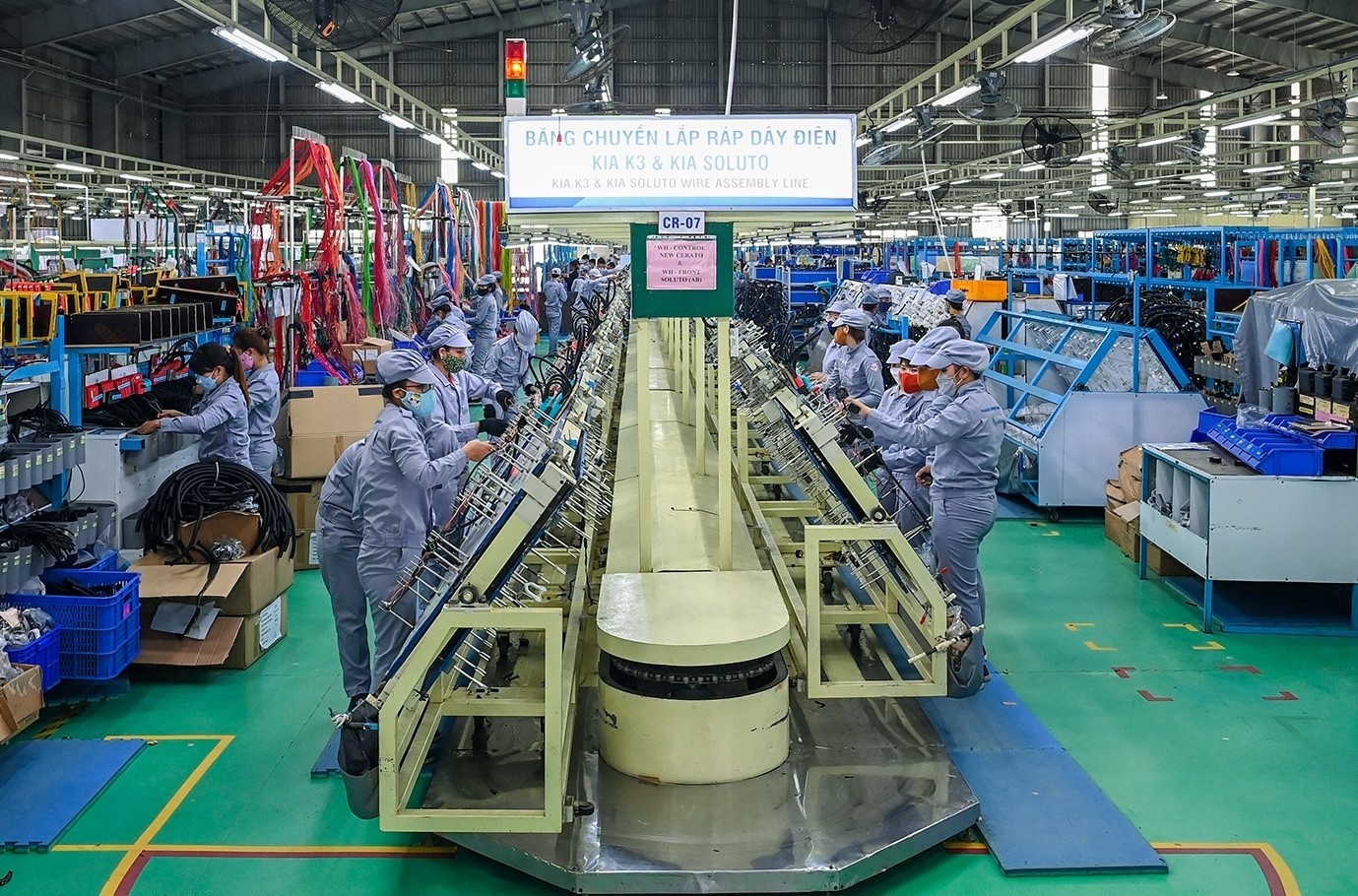 gia oto Viet Nam anh 1