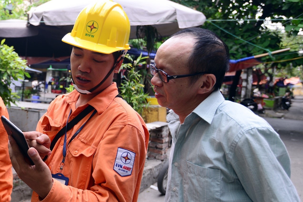 EVN lo ky luc hon 26.000 ty, gia dien sap vuot 2.000 dong/kWh? hinh anh