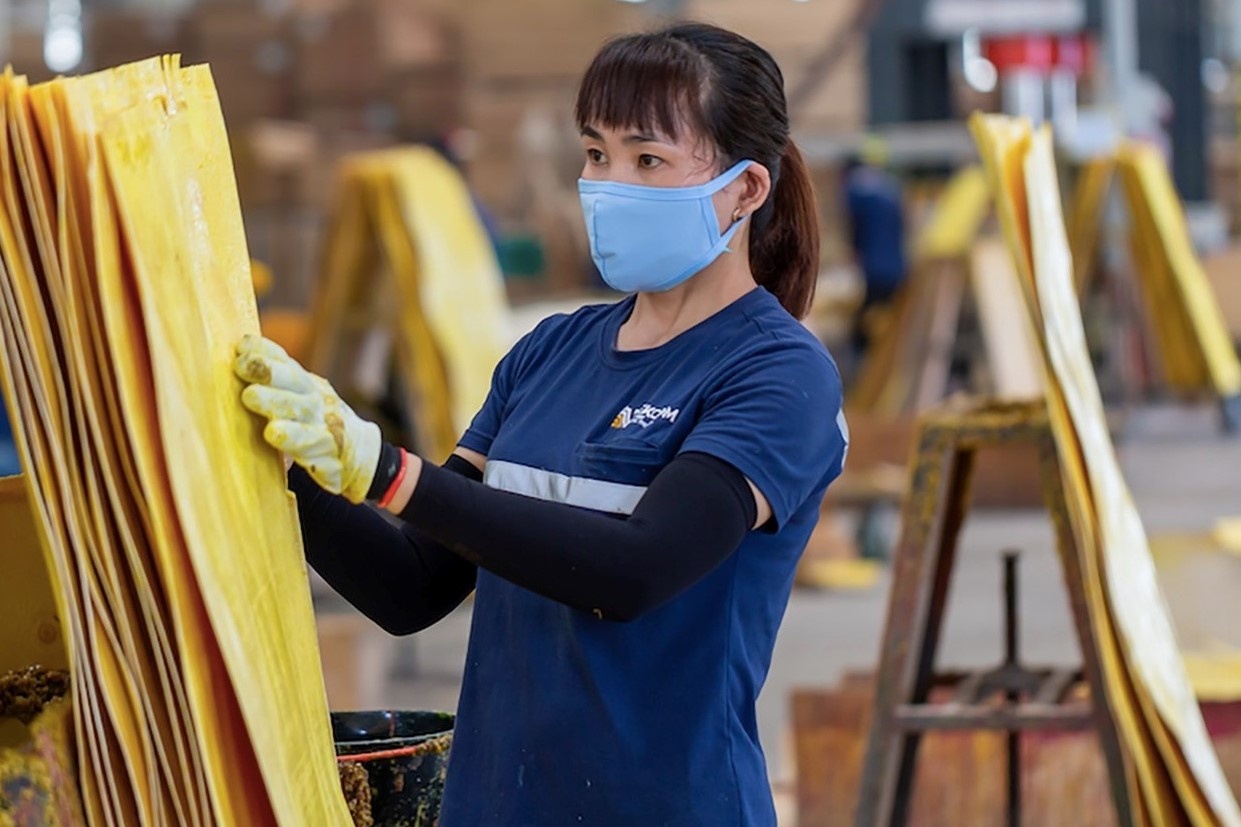 lao dong mat viec anh 2