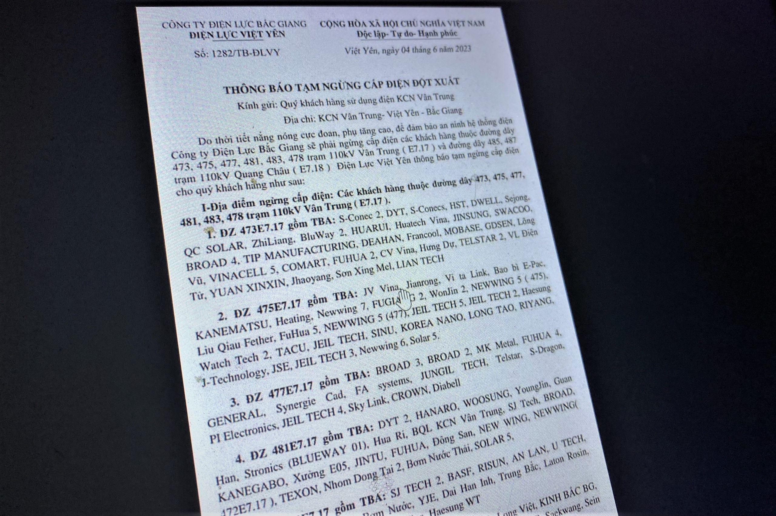 cat dien khan cap anh 2