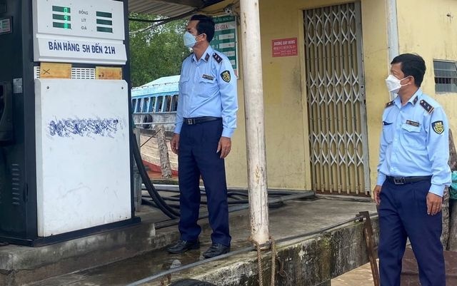 xu phat xang dau anh 1