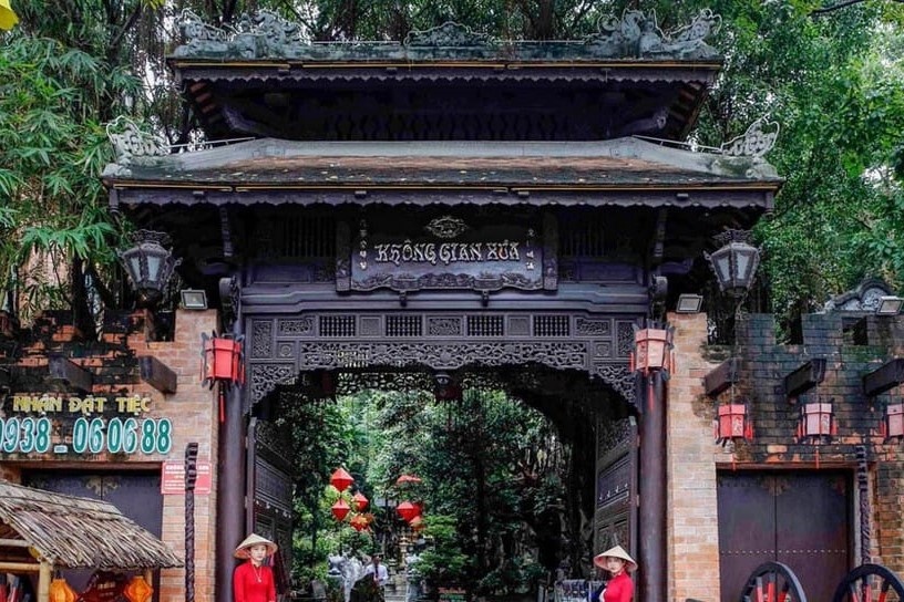 Nha co tram ty cua dai gia 'Huy may no' e nguoi mua hinh anh