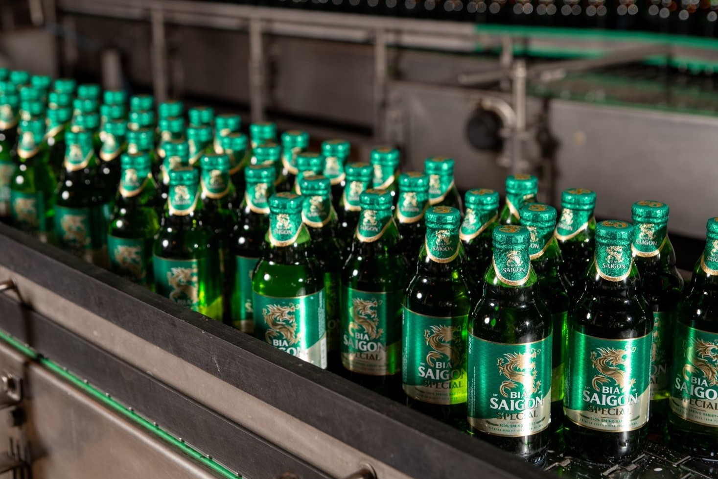 Loi nhuan cong ty me Sabeco di lui hinh anh