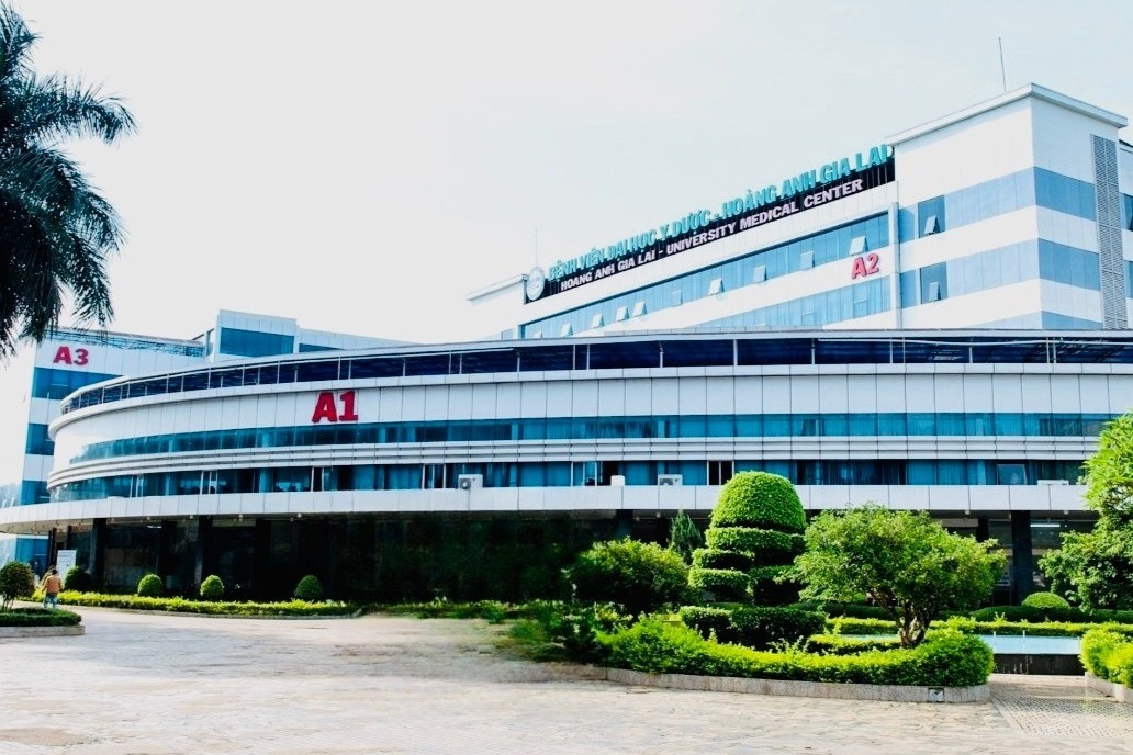 bau duc ban benh vien anh 1