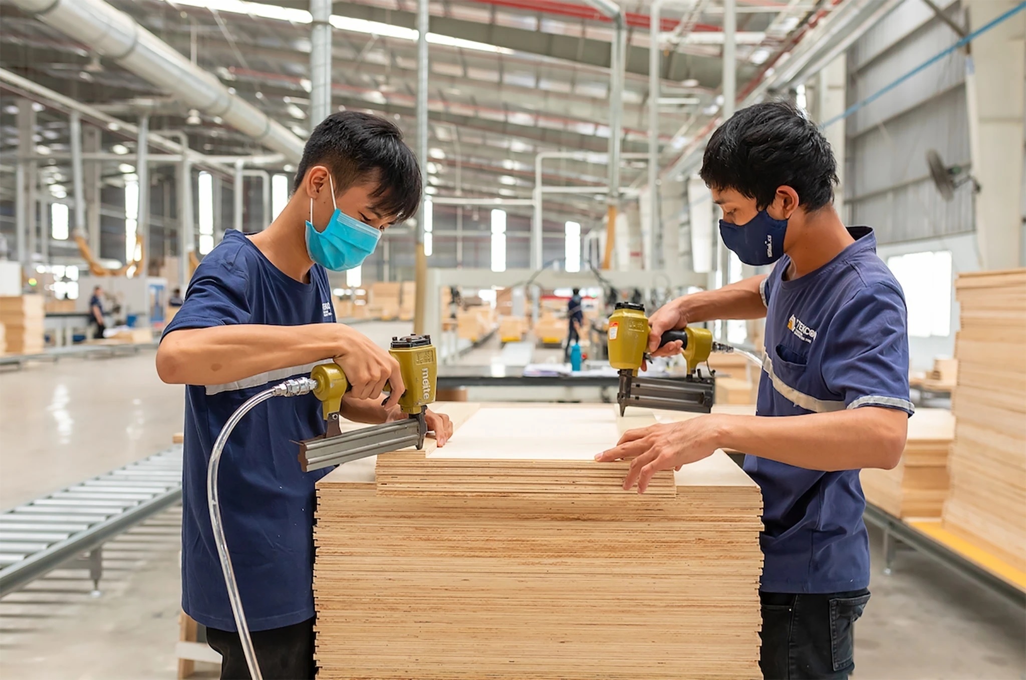 Binh Duong thuong Tet cao nhat hon nua ty dong hinh anh