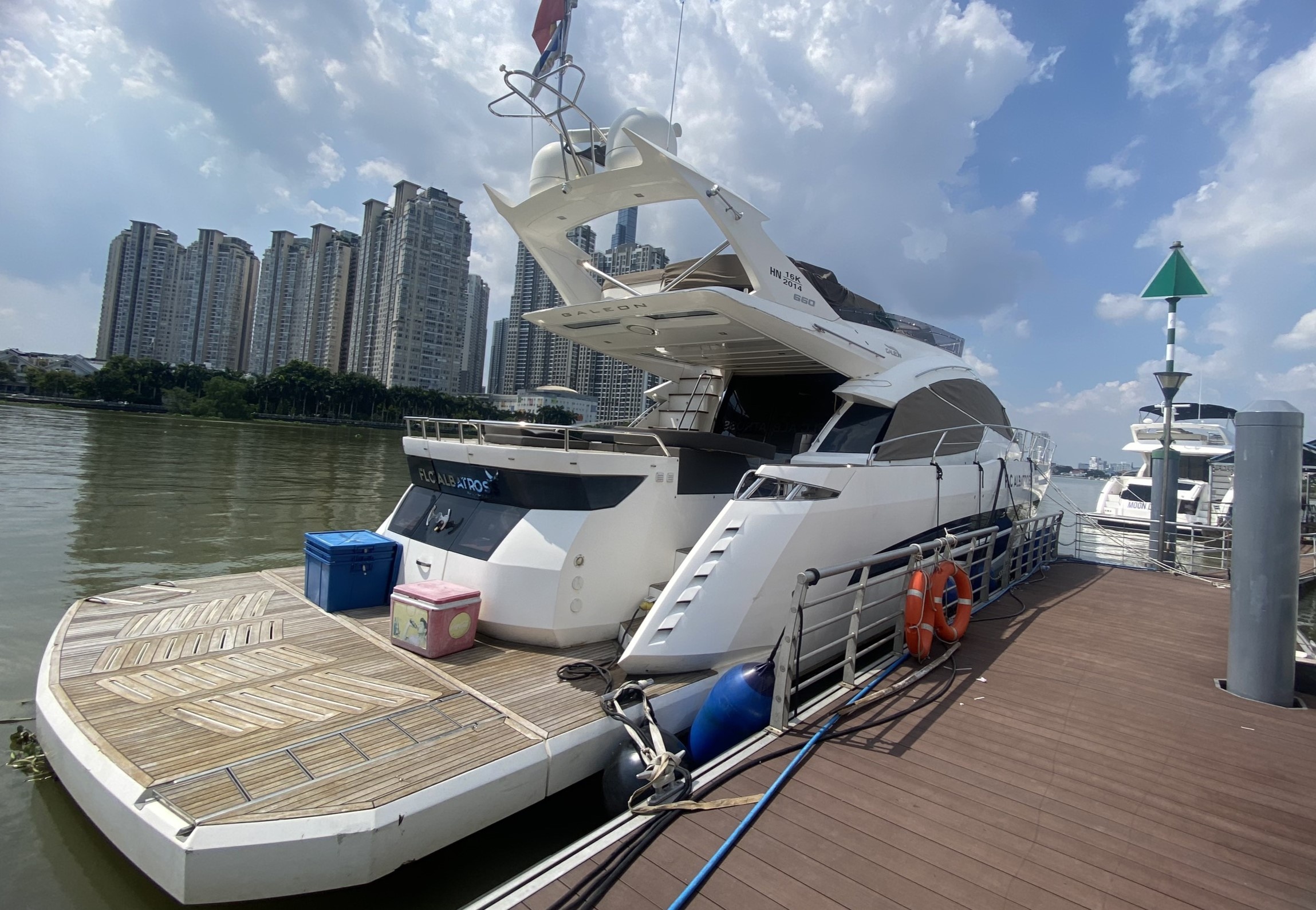 giá du thuyền FLC Albatross ảnh 1 gia du thuyen FLC Albatross anh 1