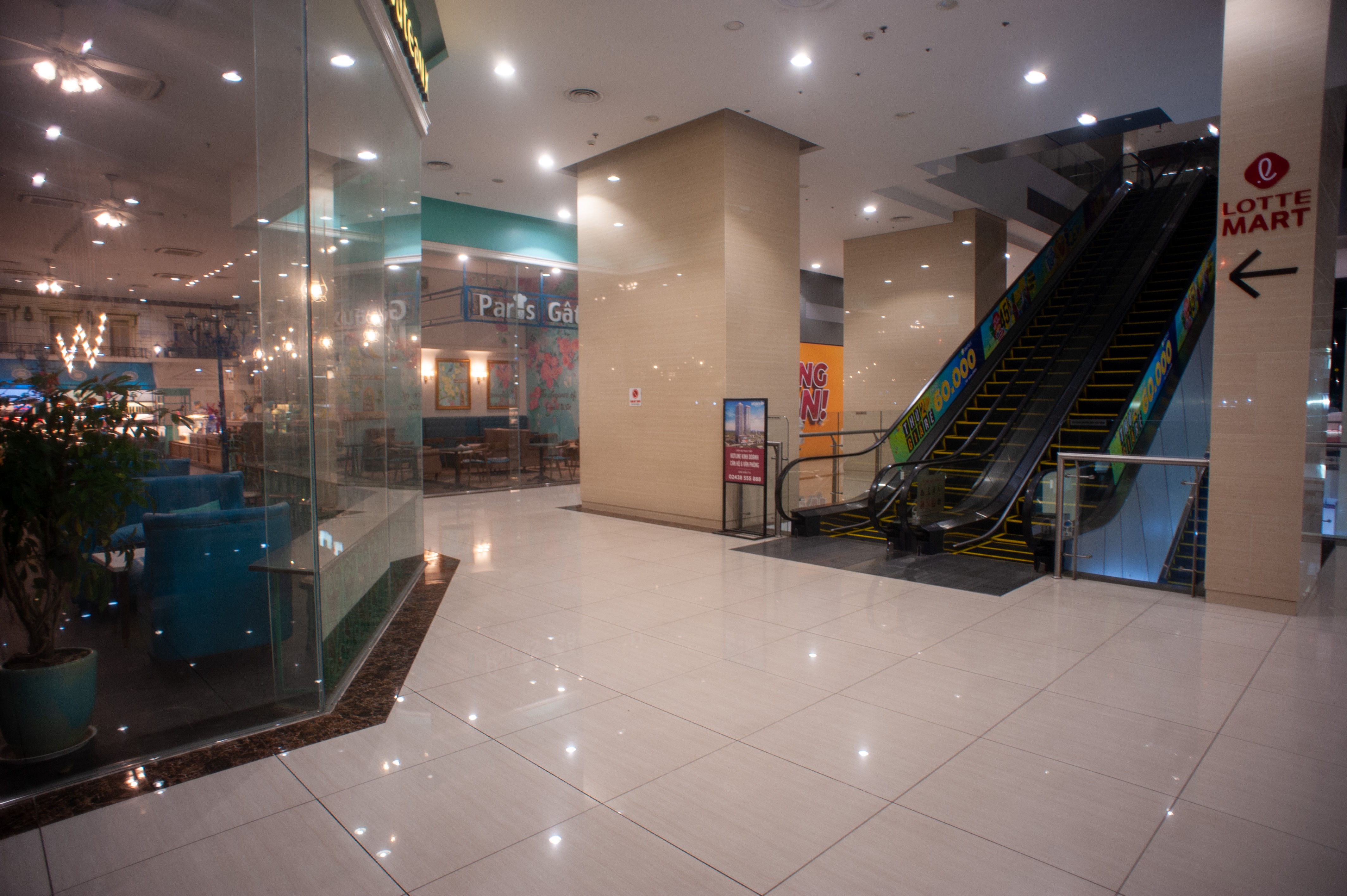 trung tam thuong mai anh 5