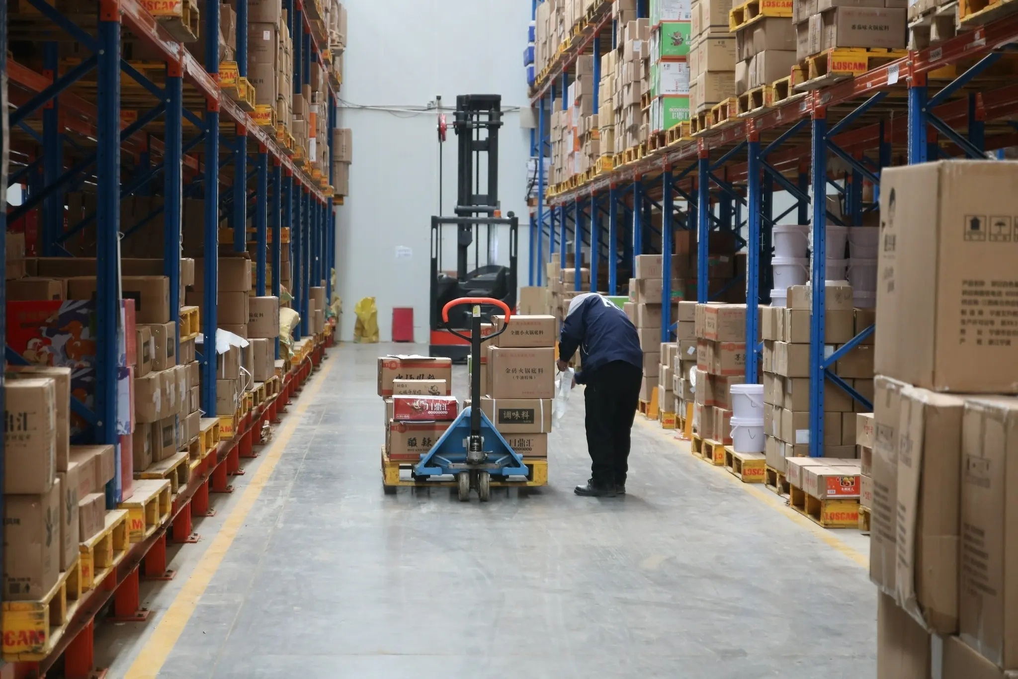 trung quoc xay tong kho anh 2