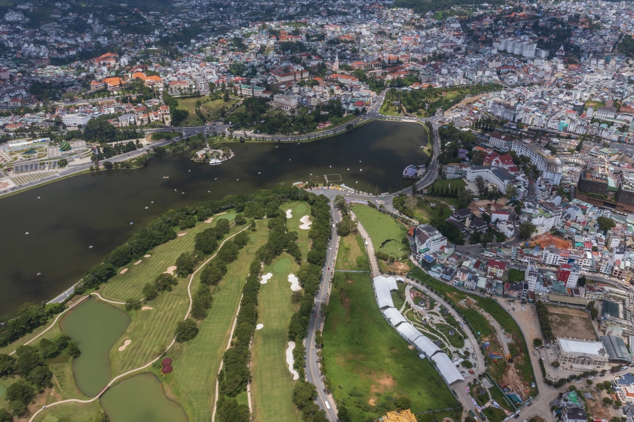 Trung binh hon 8 ty dong mot lo dat o Da Lat hinh anh