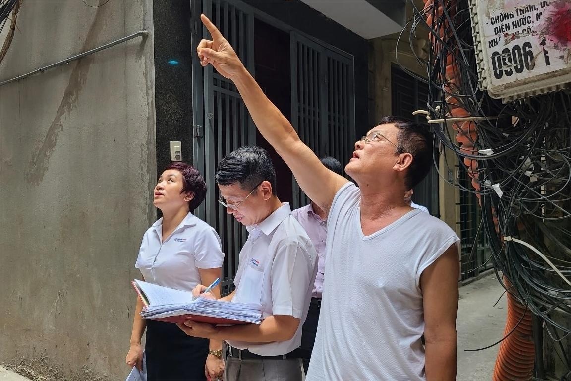 Vi sao hoa don tien dien o TP.HCM tang vot? hinh anh