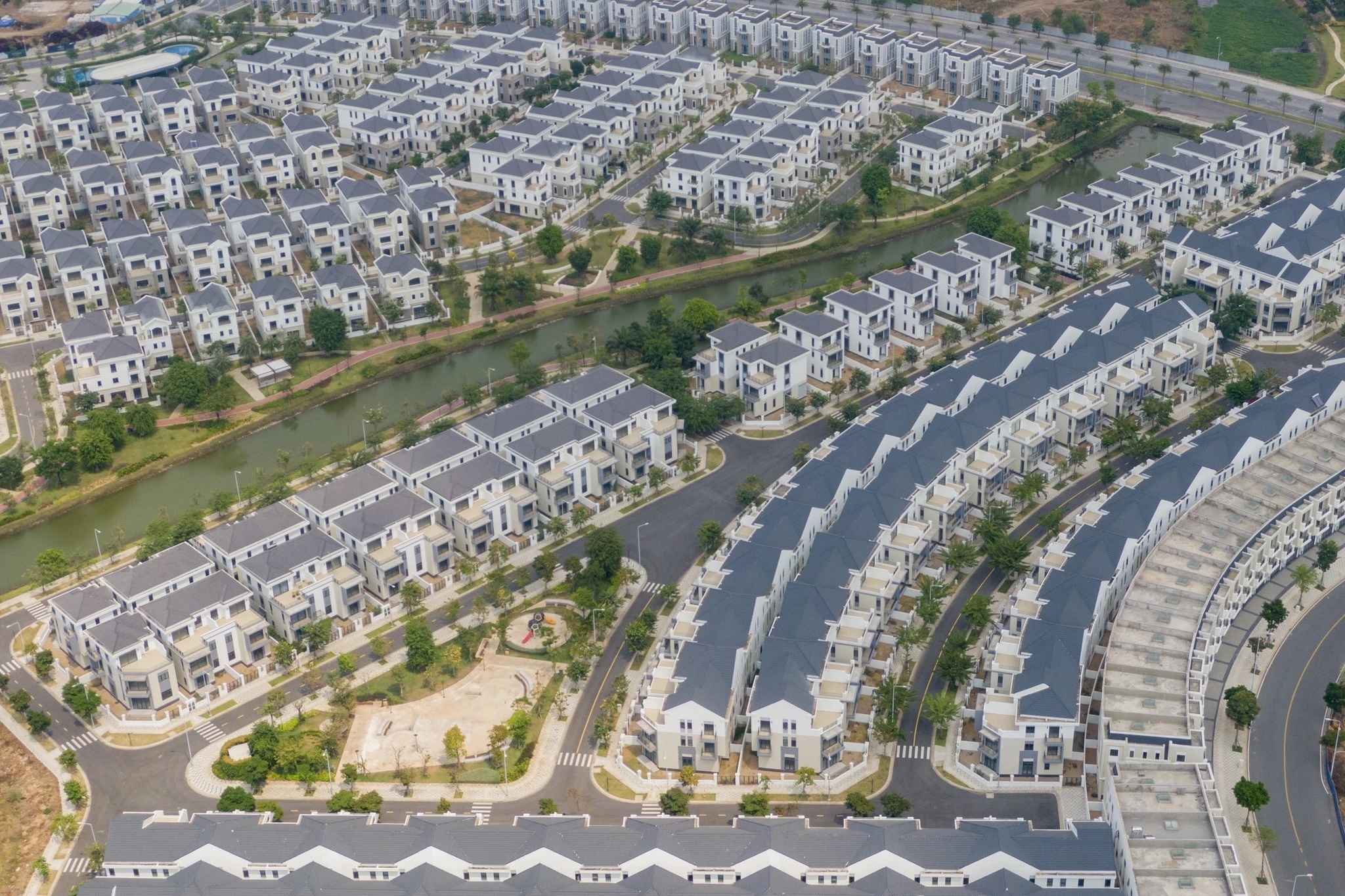 Novaland noi ve viec cong an yeu cau cung cap ho so du an Aqua City hinh anh