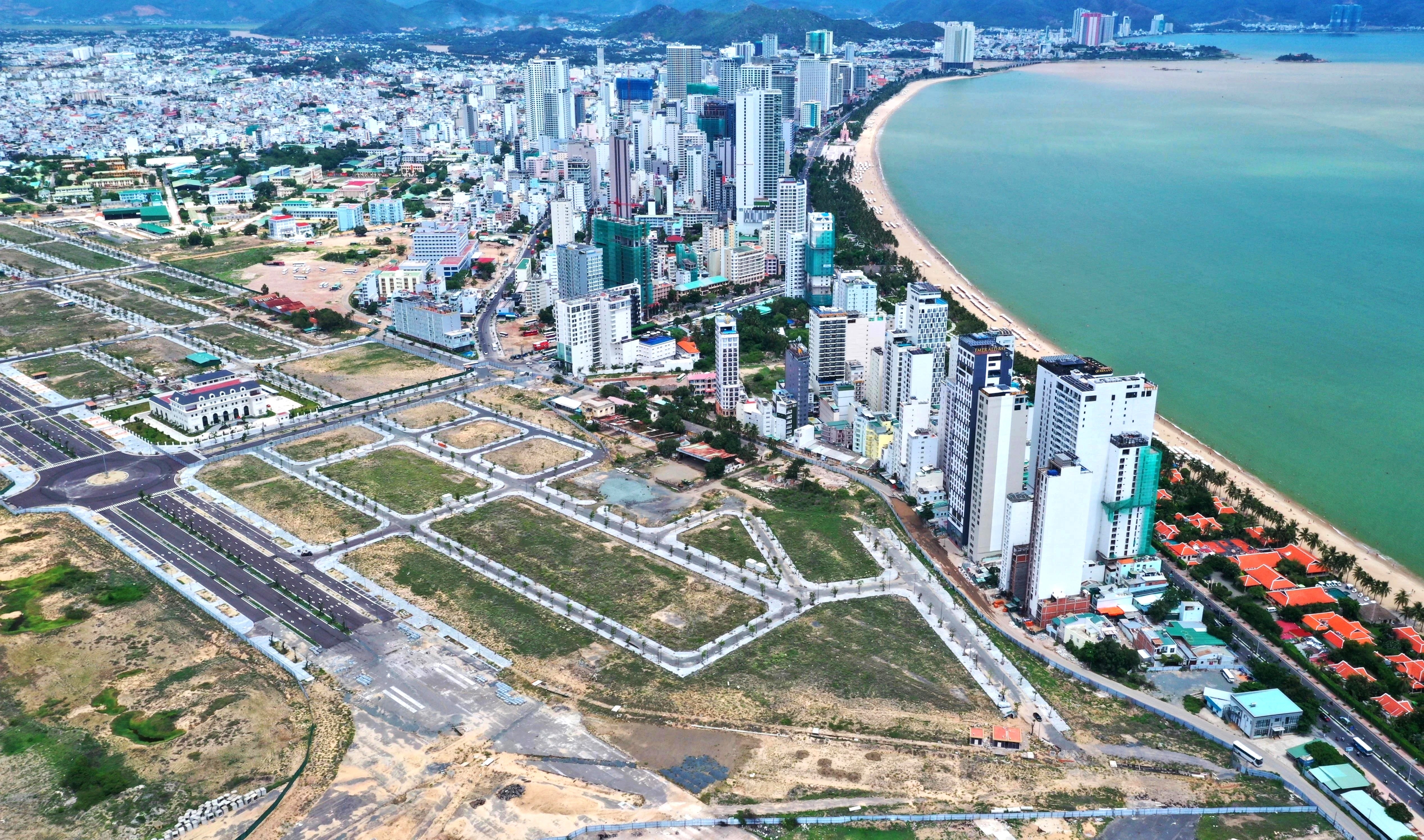 Luat Kinh doanh bat dong san moi se siet phan lo ban nen hinh anh