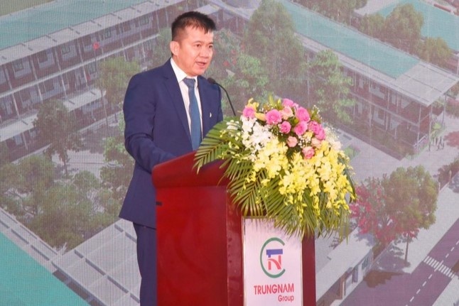 Chu tich Trung Nam Group bi hoan xuat canh hinh anh