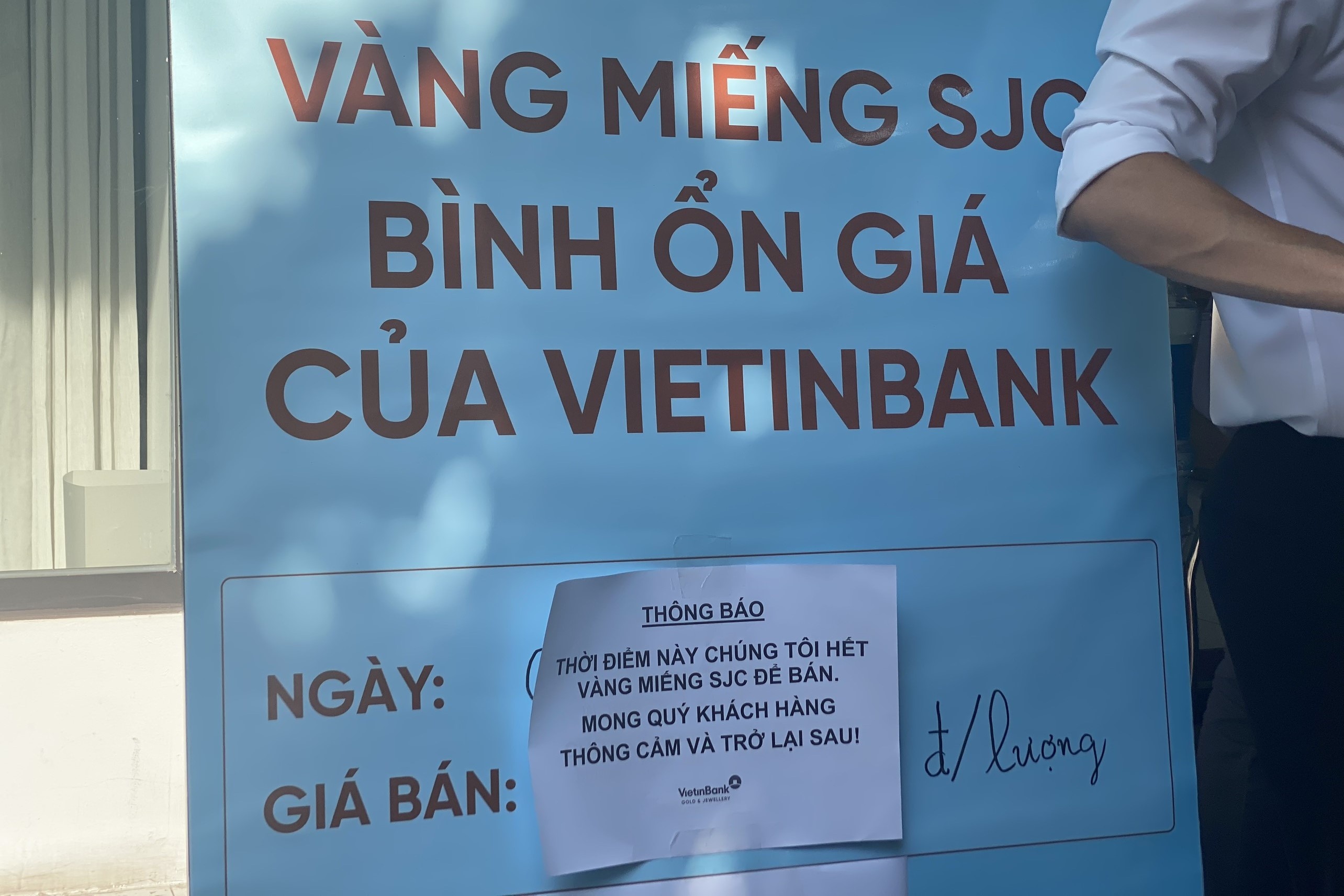 gia vang ngan hang anh 1