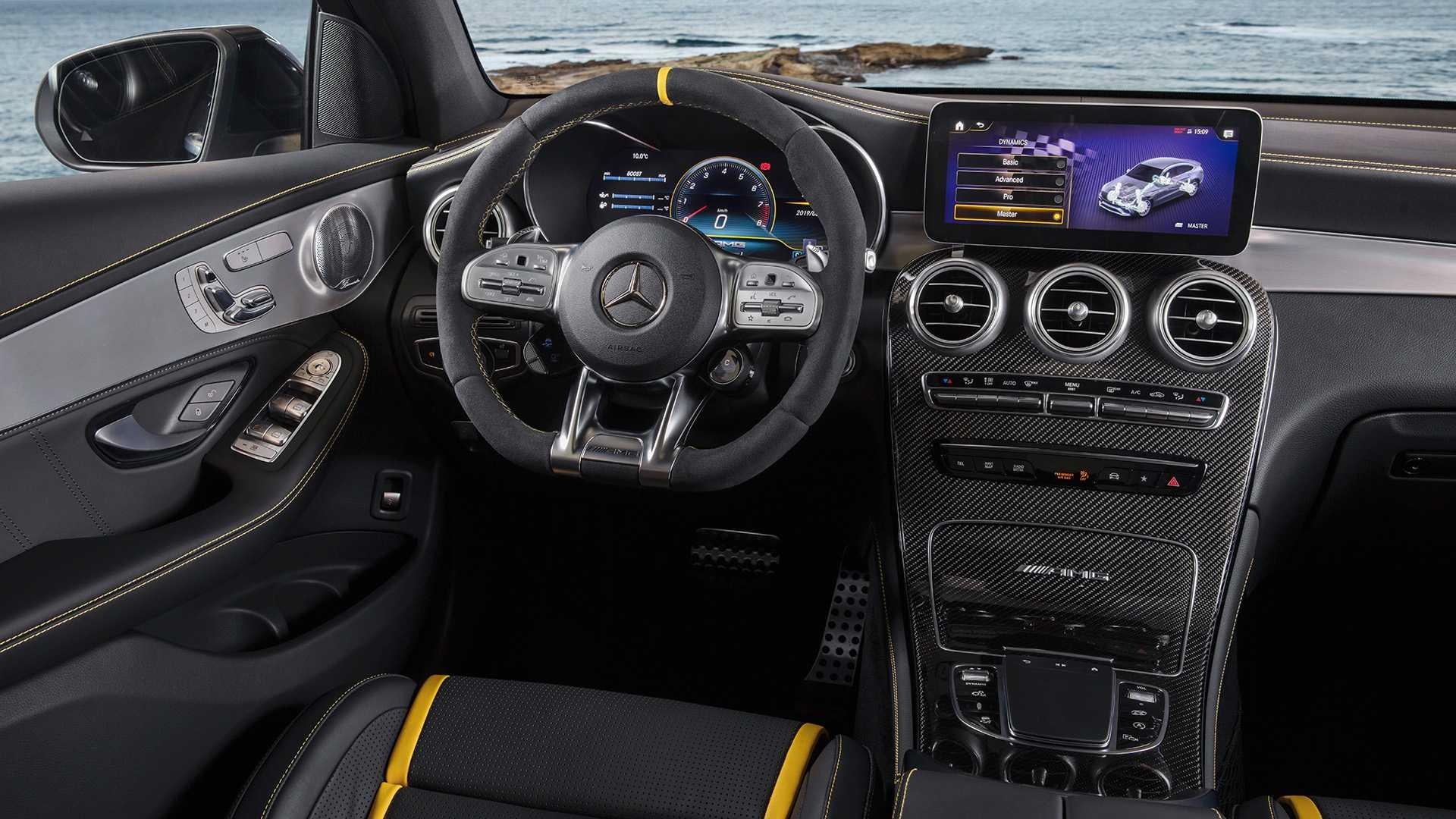 Mercedes-AMG nang cap GLC 63 anh 8