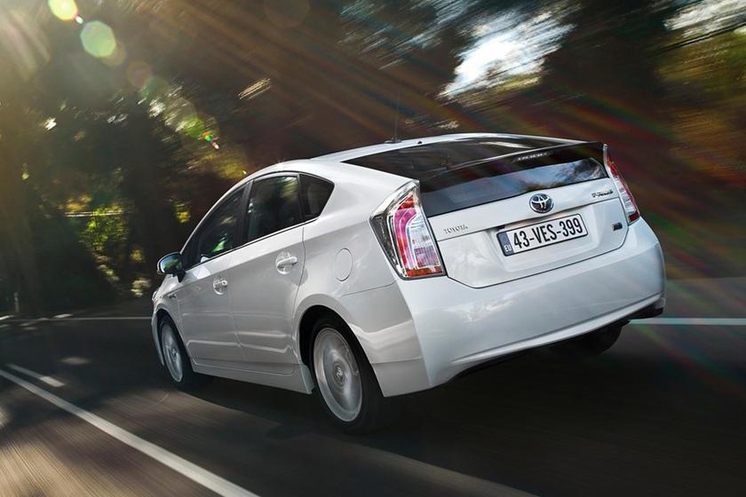 Toyota Prius gap van de nghiem trong anh 8