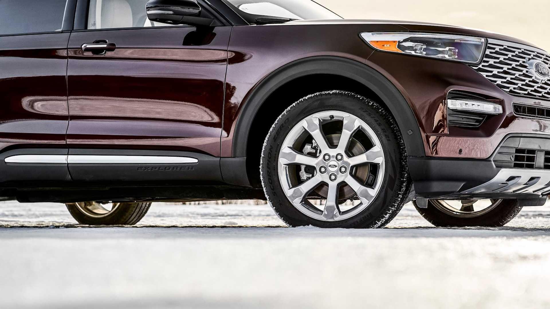 gia ban Ford Explorer 2020 anh 3