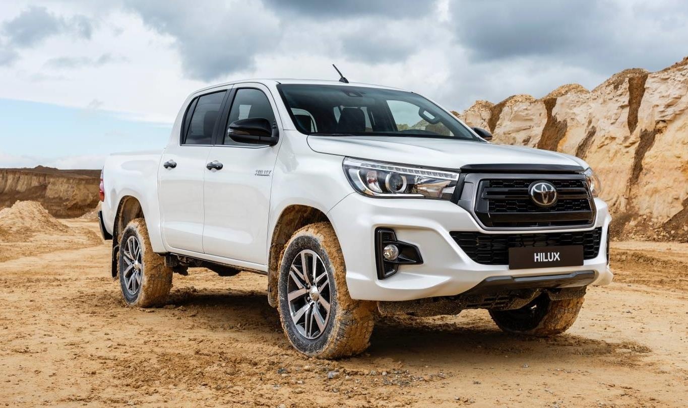 Toyota Hilux tung ban dac biet tan cong thi truong chau Au hinh anh