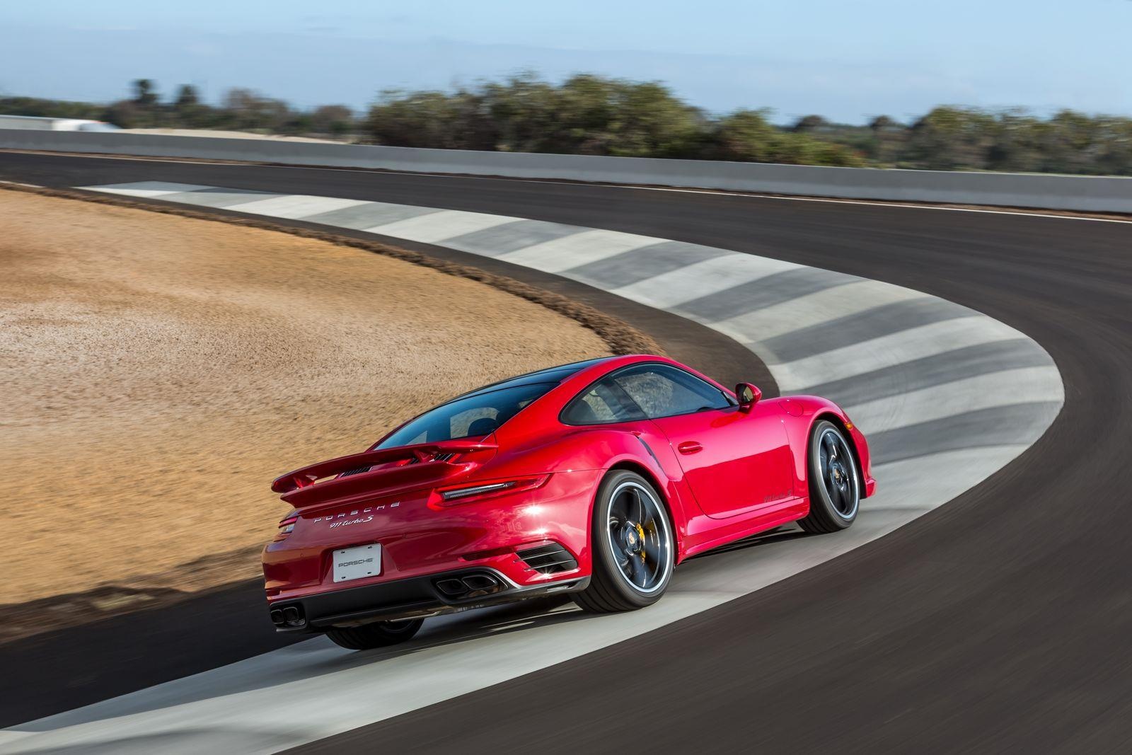 mua Porsche ung ho tien cho thuy dien Viet Nam anh 5