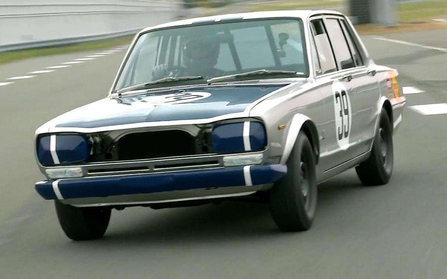 nhung mau xe dua noi bat trong Fast and Furious anh 14