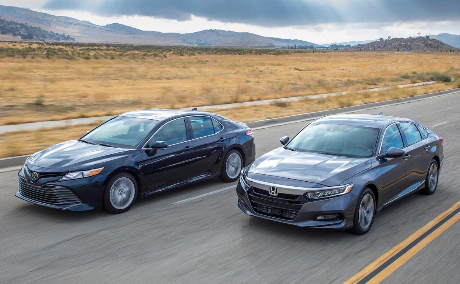 chon Toyota Camry hay Honda Accord? anh 1