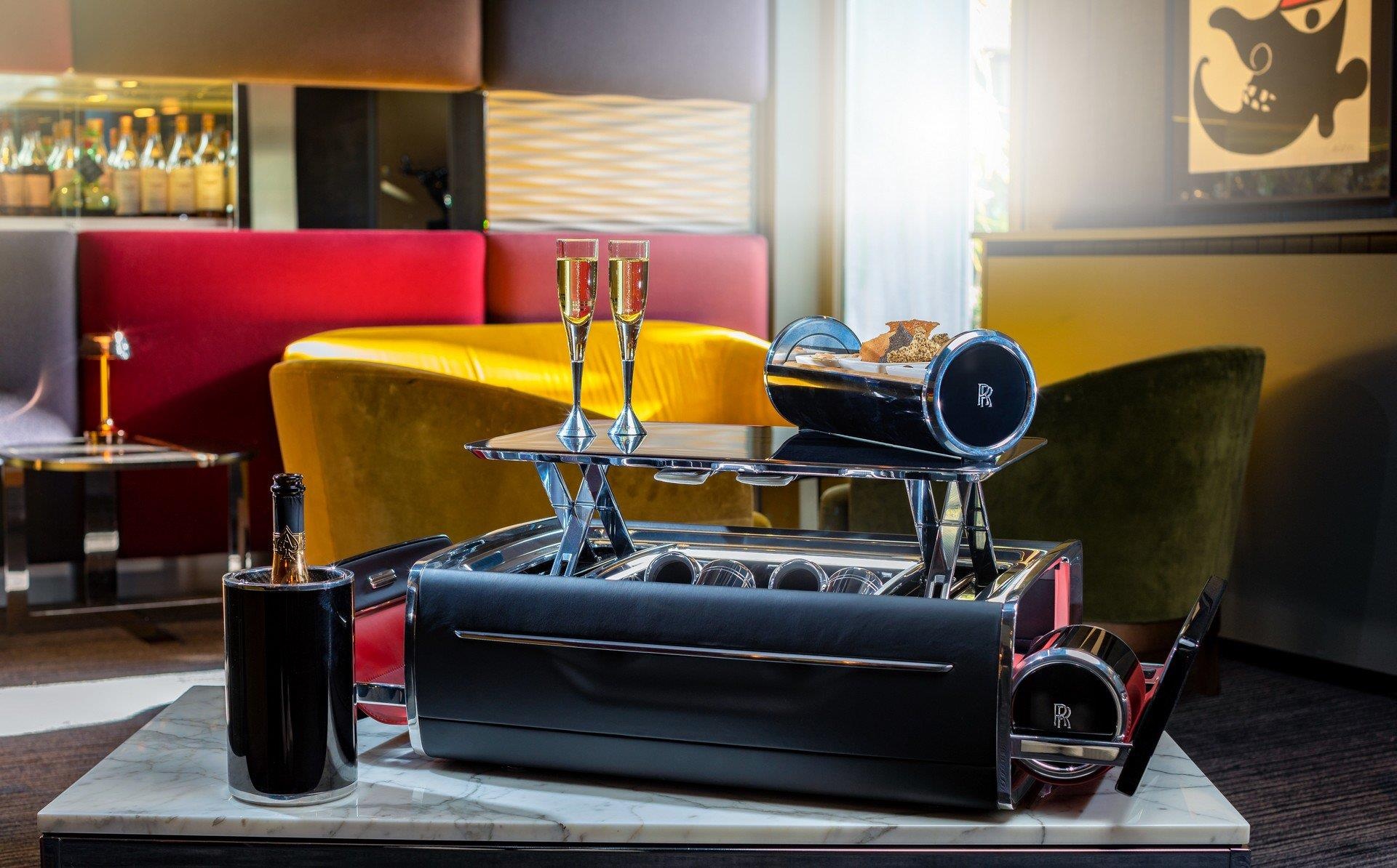 khay giu lanh sampanh sieu dat cua Rolls-Royce anh 7