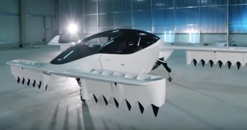 taxi bay cua Duc bay thu thanh cong anh 4