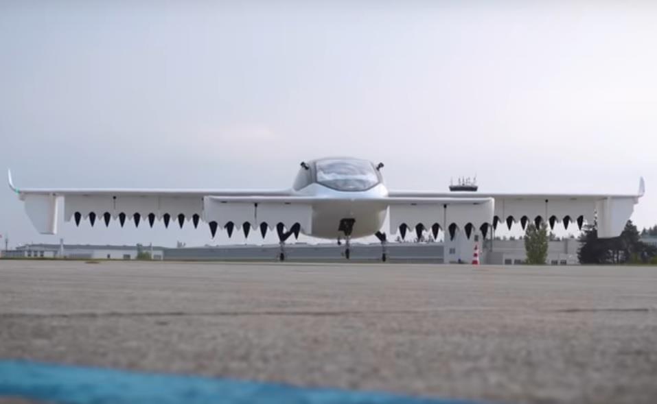 taxi bay cua Duc bay thu thanh cong anh 3