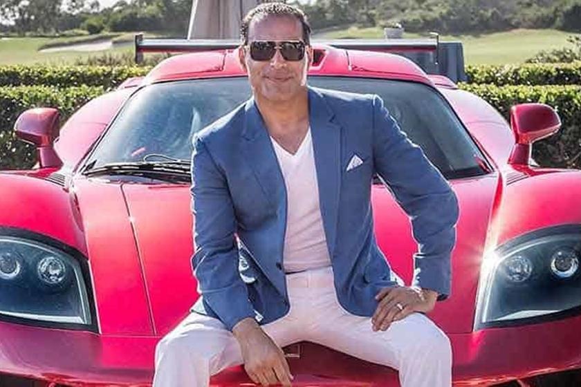 Ban sang tay sieu xe, 'co xe' nay kiem 1,9 trieu USD trong 5 thang hinh anh