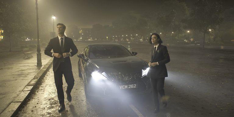 Lexus RC F sanh vai cung diep vu ao den trong ‘Men in Black’ moi nhat hinh anh