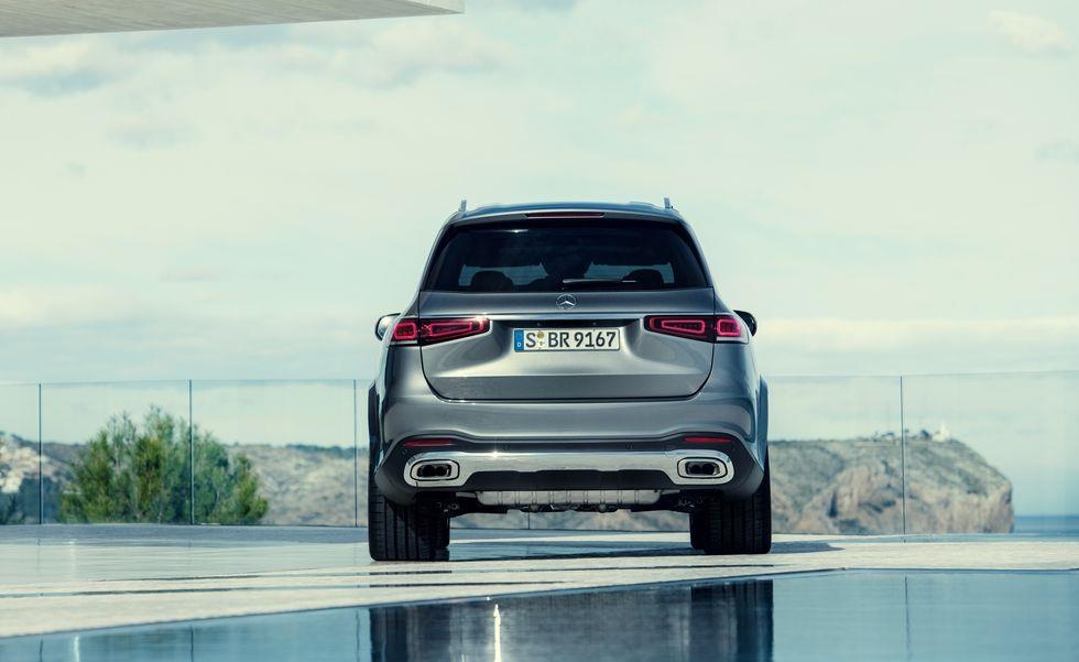 Mercedes-Benz GLS 2020 chot gia tai My anh 2