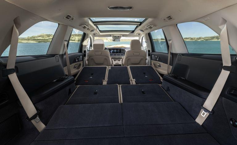 Mercedes-Benz GLS 2020 chot gia tai My anh 4